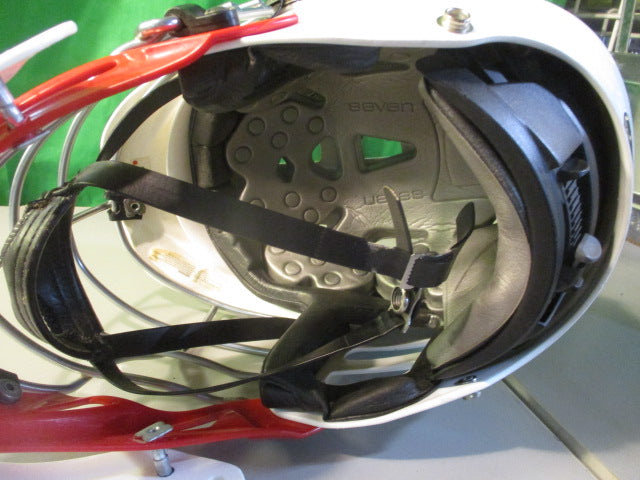 Load image into Gallery viewer, Used Cascade CPXR Adjustable Lacrosse Helmet w/ Goalie Throat Guard
