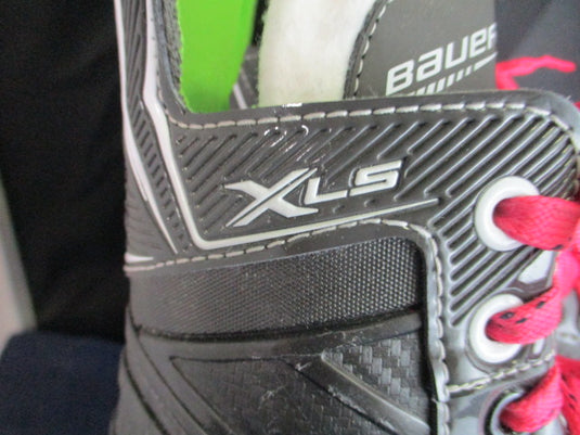 Used Bauer XLS Hockey Skates Size Youth