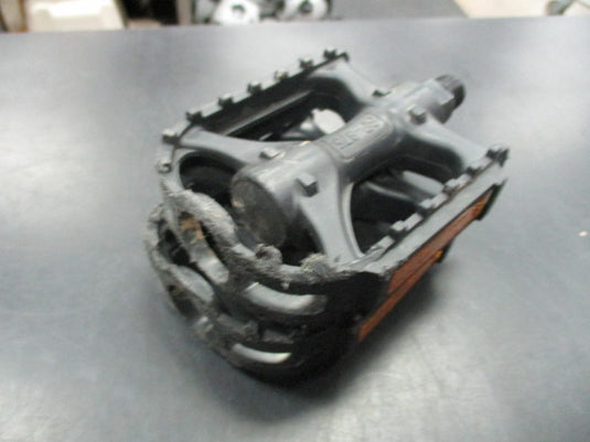 Used Bicycle Pedals