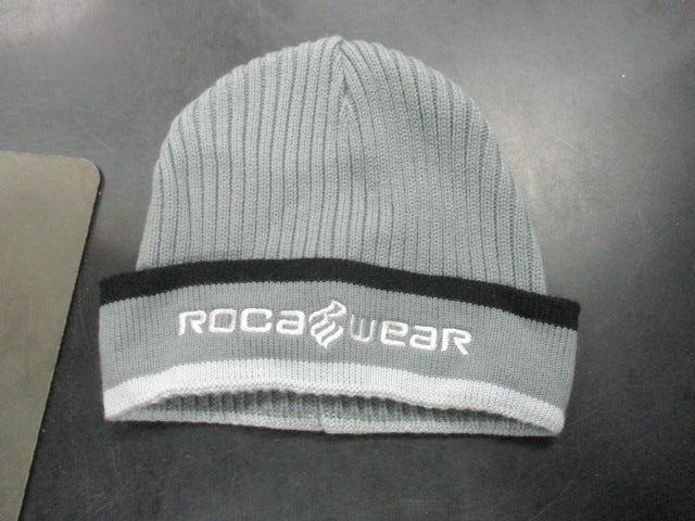 Load image into Gallery viewer, Used Roca Wear Beanie
