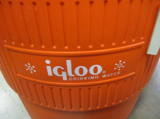 Used Igloo 10 Gallon Water Jug