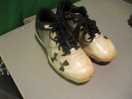 Used Under Armour Size 2y Cleats