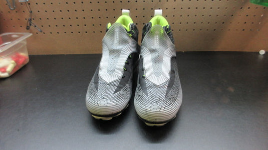 Used Under Armour Football Cleats - Mens Size 11 - Black/Green