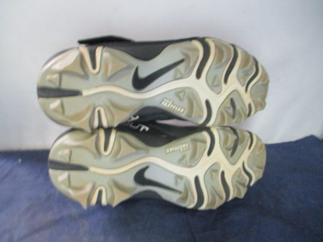 Load image into Gallery viewer, Used Nike Trout Cleats Youth Size 2.5
