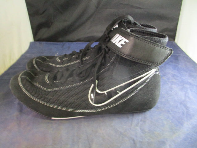 Load image into Gallery viewer, Used Nike Speed Sweep VII Wrestling Shoes Adult Size 9 -slight wear on toes

