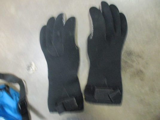 Used Neoprene Black XL Dive Gloves
