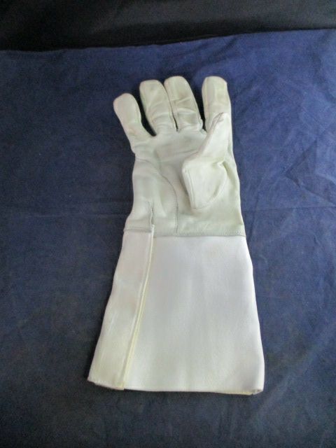 Used Fencing Glove Size Large