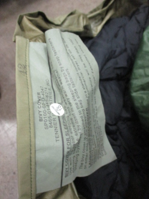 Used Army Bivy Modular 3-in-1 Sleeping Bag w/ Stuff Sack