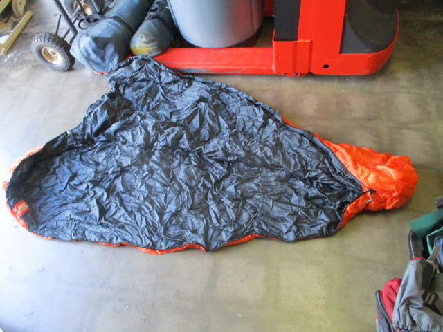 Load image into Gallery viewer, Used Elemental Outdoors Helium Series 50+ Degrees Sleeping Bag
