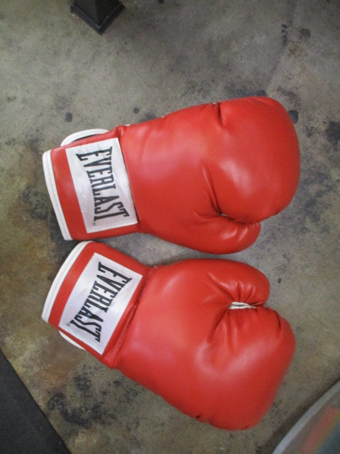 Load image into Gallery viewer, Used Everlast 14oz Advanced Training Gloves
