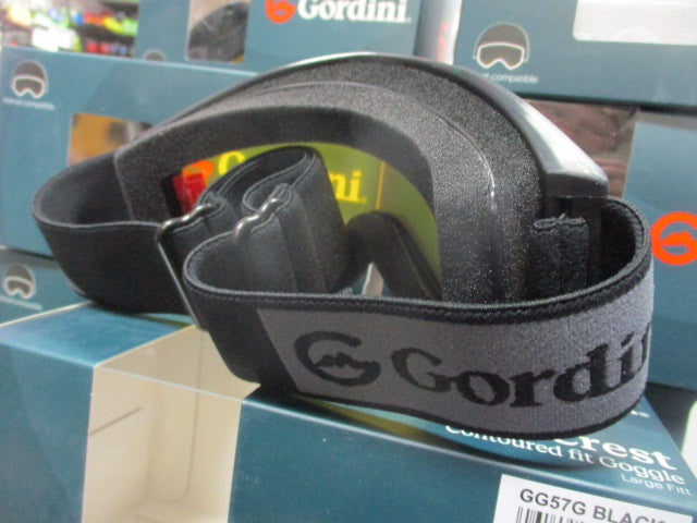 Load image into Gallery viewer, New Gordini Crest Adult Snow Goggles - Black w/ Gold Lens (GG57G)

