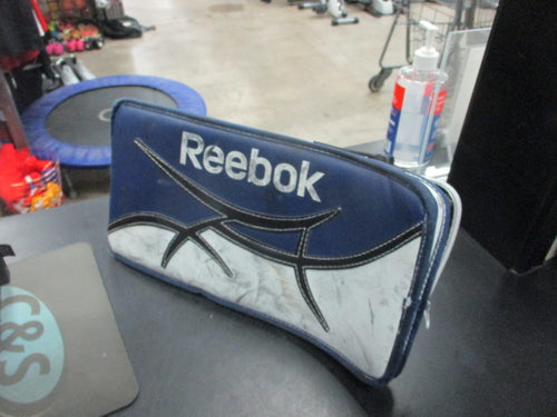 Used Reebok 9000 INT Hockey Goalie Blocker Size - Intermediate