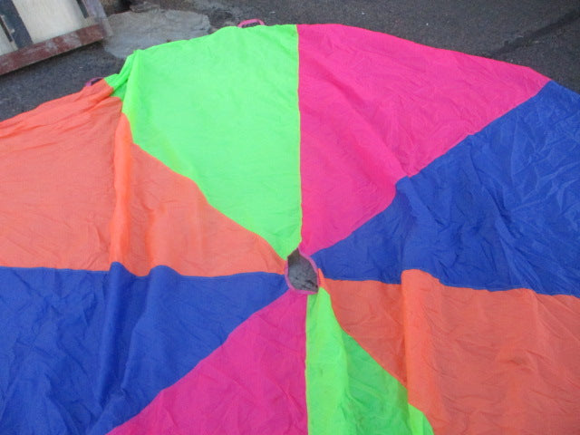Load image into Gallery viewer, Used Lakeshore 10&#39; Parachute - Great Condition!
