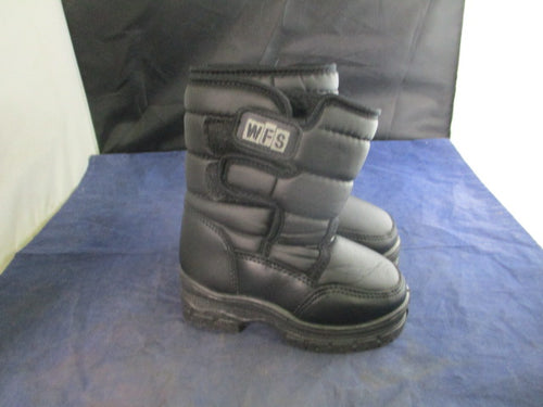 Used WFS Snow Jogger Boots Youth Size 8