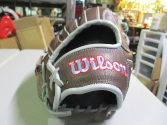 New 2024 Wilson A1000 11.75" 1787 24  Leather Glove - RHT