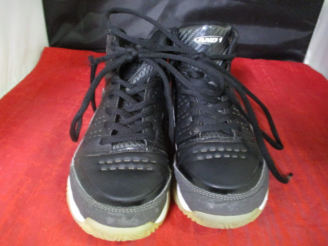 Load image into Gallery viewer, Used ANd1 F20 Kids Basketball Shoes Size 2
