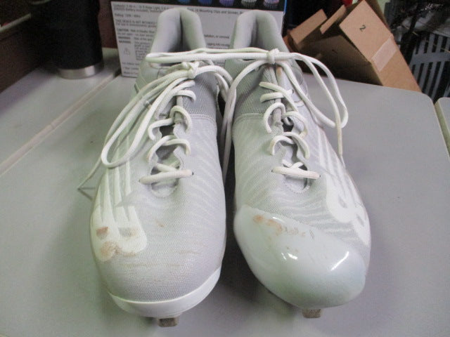 Load image into Gallery viewer, Used New Balance Metal Cleats w/ Pitchers Toe Size 12 Men&#39;s
