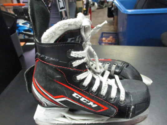 Used CCM Jetspeed FT340 Hockey Skates Sz 13Y