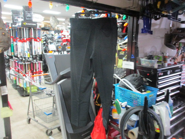 Load image into Gallery viewer, 1764 The Signature Golf Pants Size 40X32
