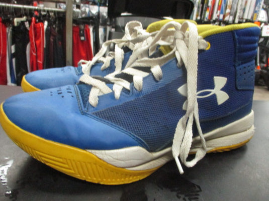 Used Under Armour Size 6.5 Basketball Shoes