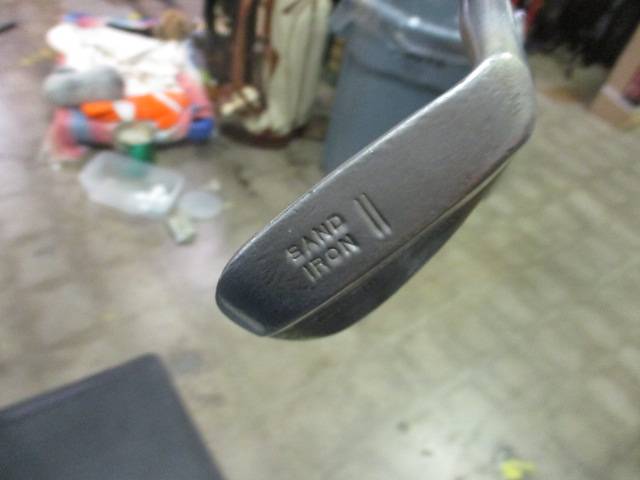 Load image into Gallery viewer, Used Macgregor M/T Sand  Wedge
