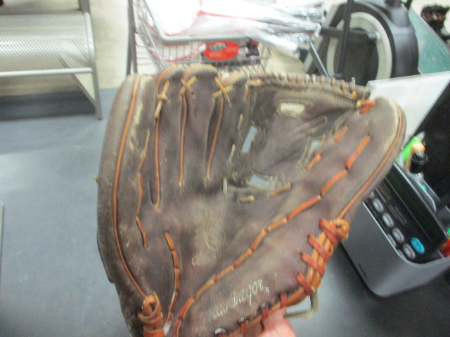 Load image into Gallery viewer, Vintage MacGregor Hank Aaron LH Leather Baseball Glove
