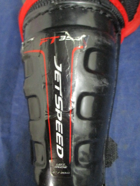 Load image into Gallery viewer, Used CCM Jetspeed 8&quot; Junior Hockey Shin Pads
