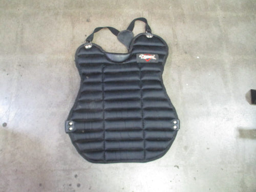 Used Diamond Chest Protector DCP-FP Size Large - broken clip ( Still useable)