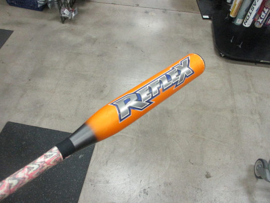 Used Easton Reflex 28" -11.5 Fastpitch Softball Bat