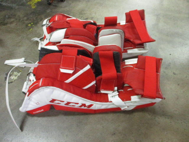 Load image into Gallery viewer, Used CCM Eflex 5.5 Speed Skin 22&quot; Jr Hockey Goalie Leg Pads
