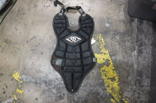 Used Diamond Youth Size 7-9 Catchers Chest Protector