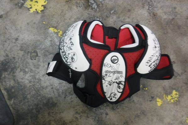 Load image into Gallery viewer, Used Warrior Maverick Lacrosse Shoulder Pads Size XS
