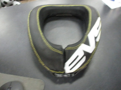 Used EVS R2 Neck Collar