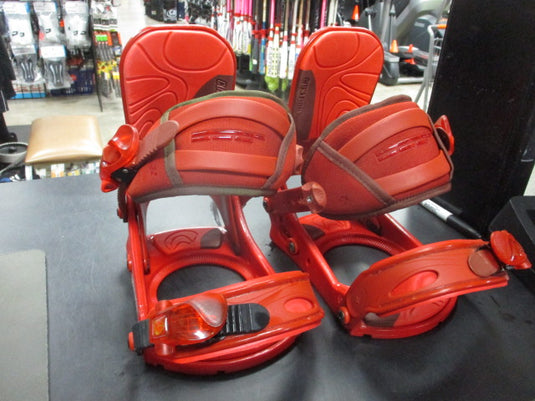 Used Custom Snowboard Bindings Size Small (plates and hardware behind counter)