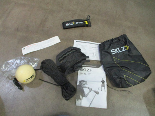Used SKLZ Zip-N-Hit Guided Pitch & Return Trainer