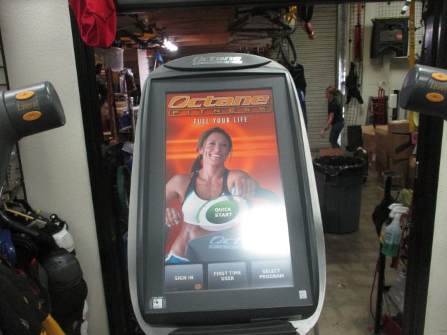 Load image into Gallery viewer, Used Octane Fitness LX8000 Lateral Trainer W/ Touch Screen
