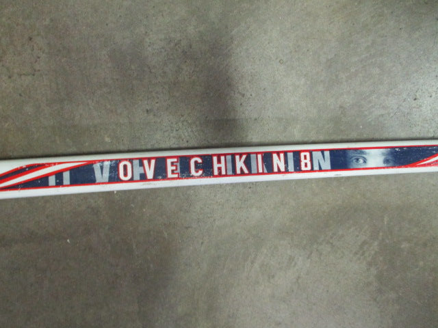 Load image into Gallery viewer, Used CCM Alex Ovechkin 8 Commerative Junior Hockey Stick

