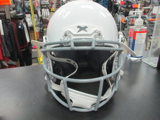 New Xenith X2E+ Youth White Helmet & Grey XRS-21X Facemask/Standard Fit Large