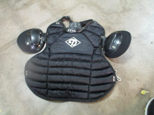Used Diamond DCP-U Umpire Chest Protector