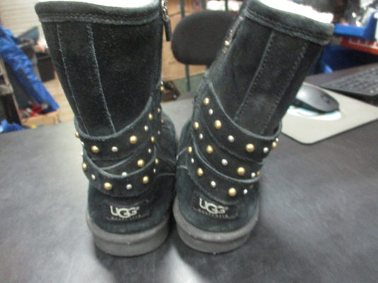 Used UGG Snow Boots Sz 4