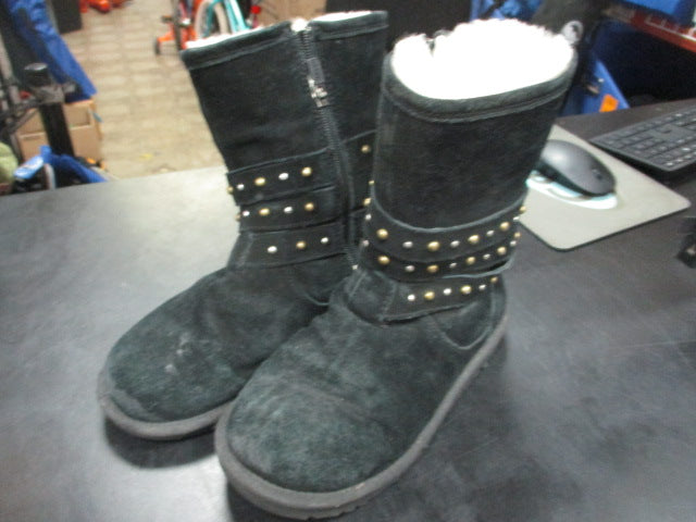 Load image into Gallery viewer, Used UGG Snow Boots Sz 4
