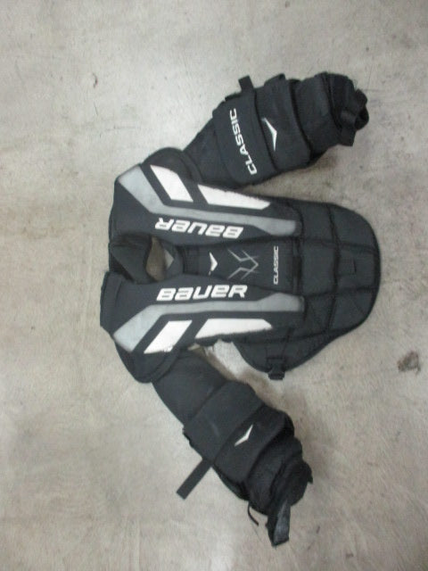 Used Bauer Classic Goalie Chest Protector Junior Large (Has Wear On Elbows)