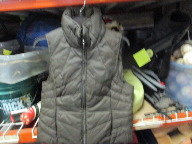 Load image into Gallery viewer, Used Kenneth Cole Reaction Ski Vest Size Medium
