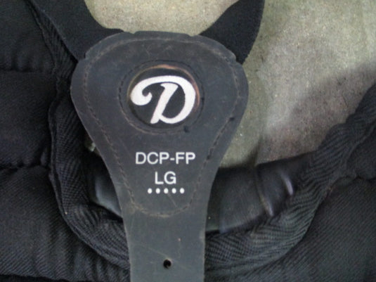 Used Diamond Chest Protector DCP-FP Size Large - broken clip ( Still useable)