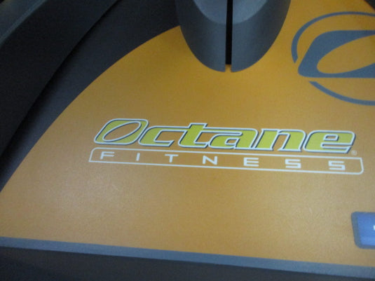Used Octane Fitness LX8000 Lateral Trainer W/ Touch Screen