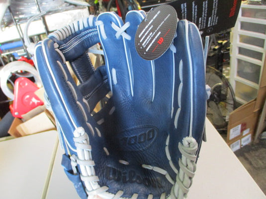New 2024 Wilson A1000 DP15 11.5" Pedroia Fit Leather Glove