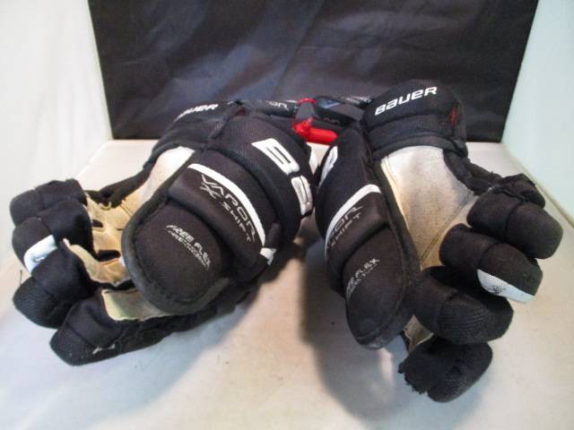 Load image into Gallery viewer, Used Mission fuel 55 Hockey Gloves Size 11
