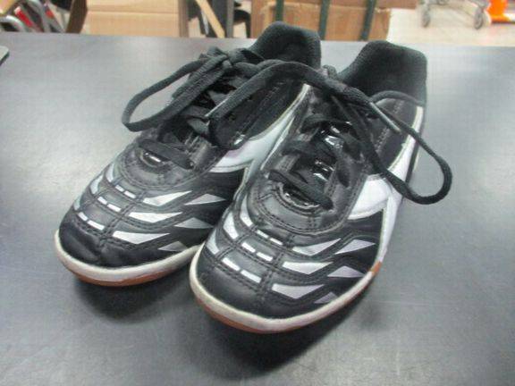 Used indoor soccer shoes cheap
