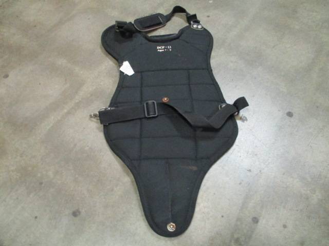Load image into Gallery viewer, Used Diamond DCP-11 Chest Protector Ages 7-9
