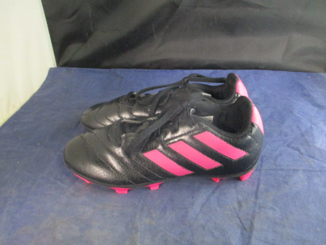 Load image into Gallery viewer, Used Adidas Goletto VII Soccer Cleats Youth Size 13.5
